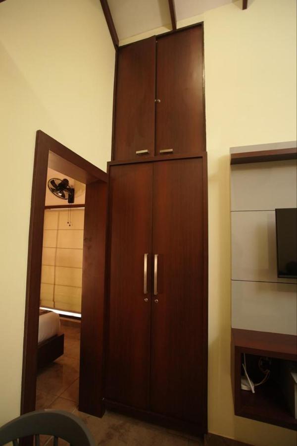 ויטירי Pabis Luxurious Stay מראה חיצוני תמונה