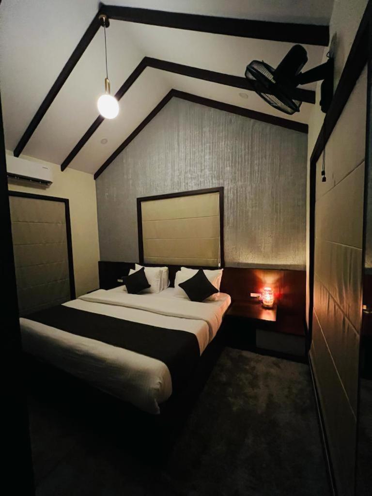 ויטירי Pabis Luxurious Stay מראה חיצוני תמונה